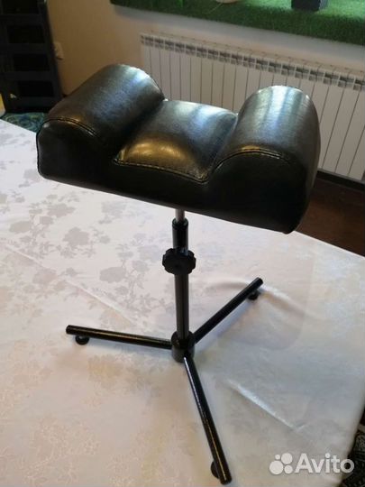 Подставка для педикюра. Фрезы. Пилки