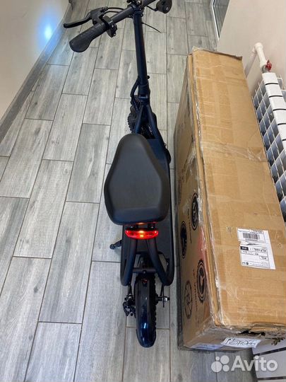 Самокат электрический