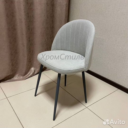 Мягкие кухонные стулья 