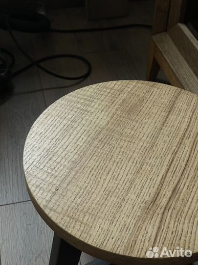 Стильная табуретка Ясень