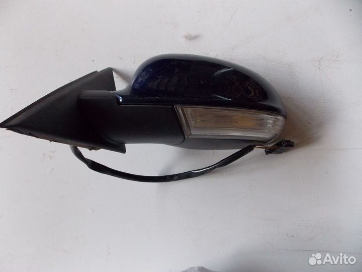 Зеркало левое VW Passat B5+