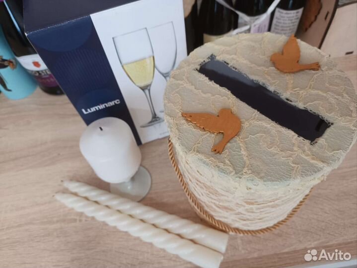 Свадебные аксессуары(казна,свечи,фужеры,буквы)