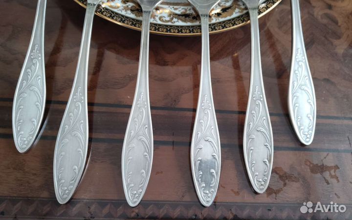 Мельхиоровые десертные ложки
