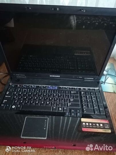 Ноутбук samsung