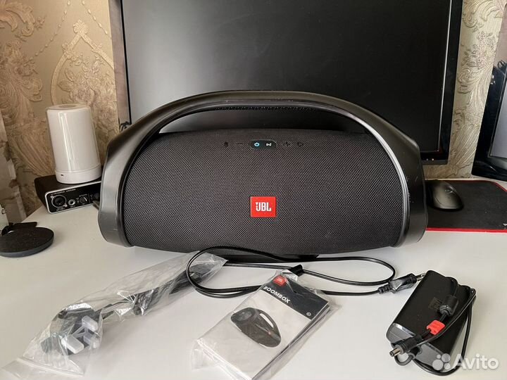 Jbl boombox sale rea