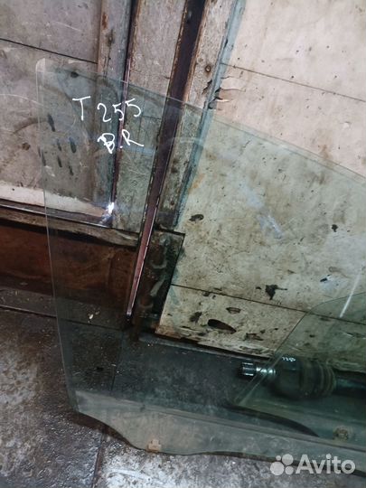 Стекло переднее правое Chevrolet Aveo T255
