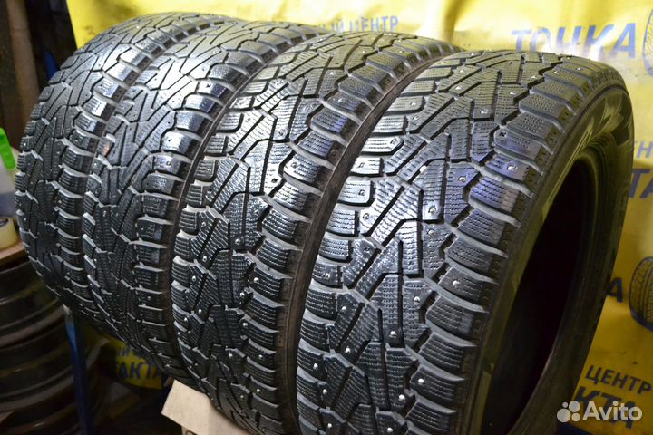 Pirelli Ice Zero 215/65 R17
