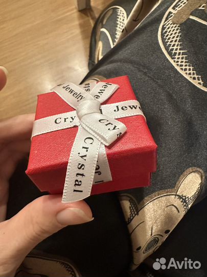 Сережки новые праздничные