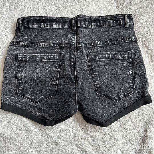 Шорты черные и голубые