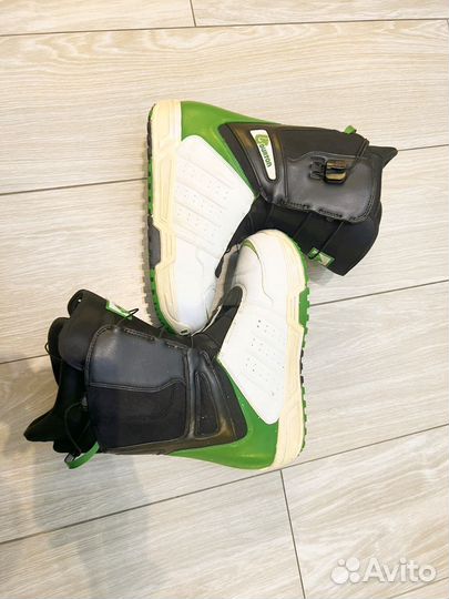 Сноуборд комплект Capita 156 + Burton moto