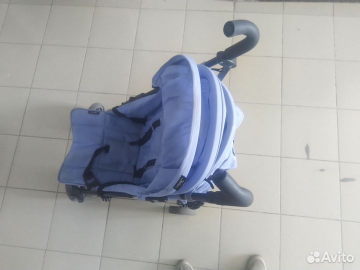 Коляска трость