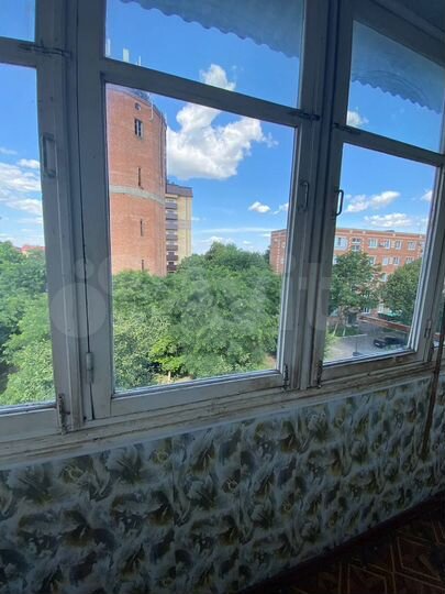 2-к. квартира, 46 м², 4/4 эт.