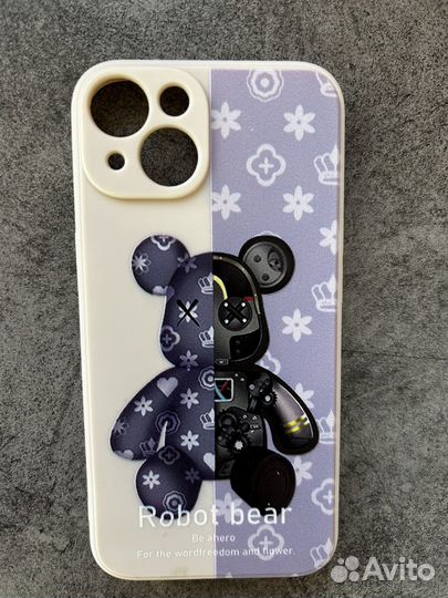 Чехол на iPhone 14