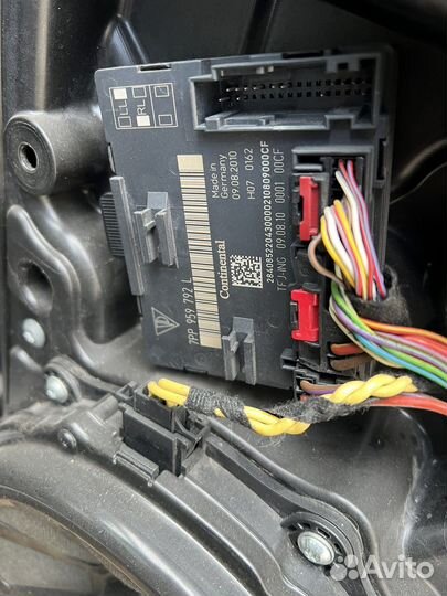 Блок управления porsche cayenne 958 блок комфорта