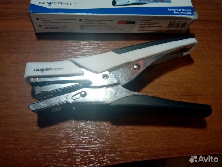 Плаер-степлер 