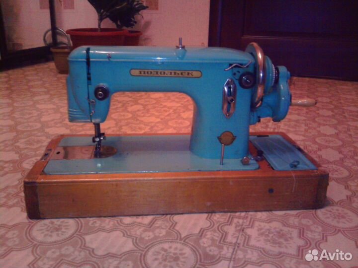 Швейная машина