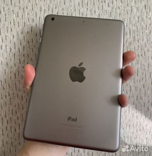 Планшет iPad mini 2