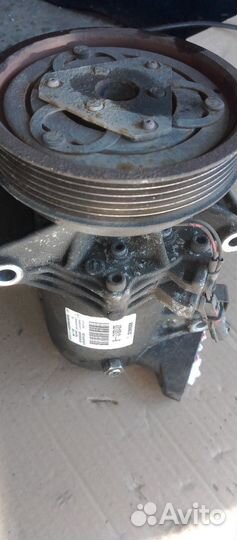 Компрессор кондиционера Reno Logan 2