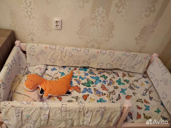 Бортики в детскую кроватку