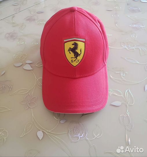 Бейсболка от Shell