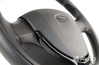 Руль С черной лаковой вставкой В стиле приоры