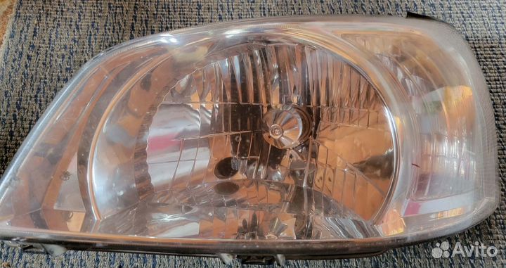 Фара левая Hyundai Getz