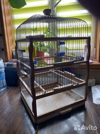 Клетка для птиц из дерева