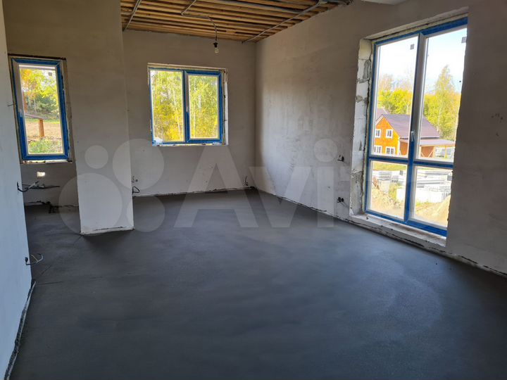 Дом 80 м² на участке 5,5 сот.