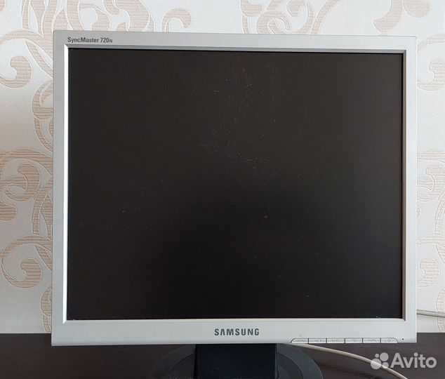 Монитор Samsung syncmaster 710n