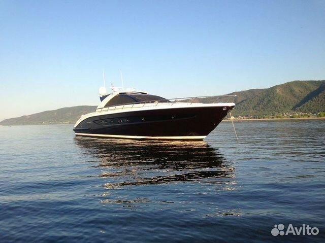Моторная яхта Riva 68 EGO Super (007)