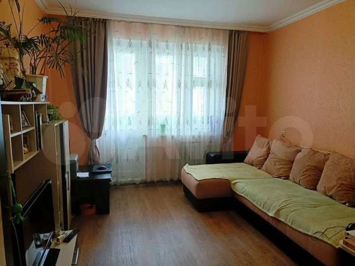2-к. квартира, 55 м², 8/10 эт.
