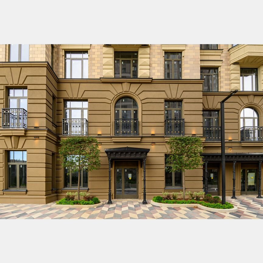 2-к. квартира, 57,7 м², 18/19 эт.