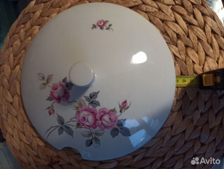 Фарфор, сервиз столовый из ГДР, Kahla Роза, крышка