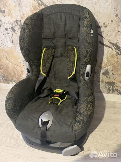 Детское кресло maxi cosi priori