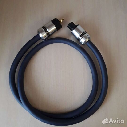 Силовой (сетевой) кабель Monosaudio P902