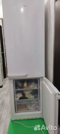 Холодильник бу Bosch