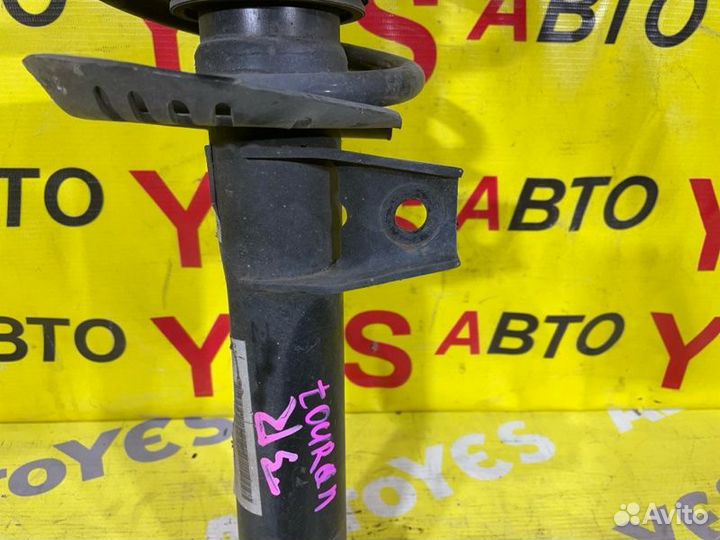 Стойка подвески передняя Volkswagen Touran 1T3