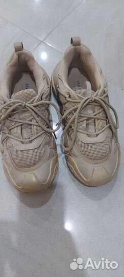 Кроссовки Mango