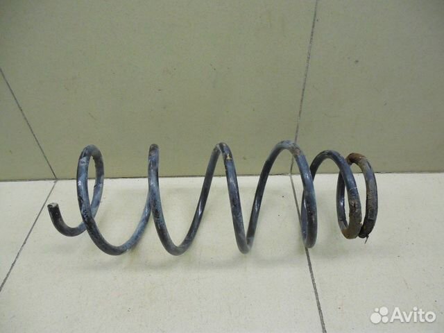 Пружина передняя Yaris 2005-2011