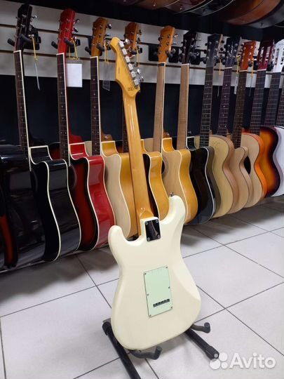 Электрогитара Aria STG-62 VW Новая