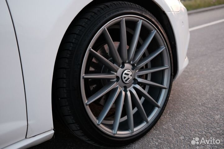 Triangle TH201 Sportex 235/35 R19 91Y