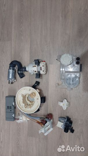 Запчасти посудомоечной машины Electrolux ESF 43020