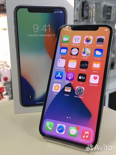 iPhone X 64 GB новый