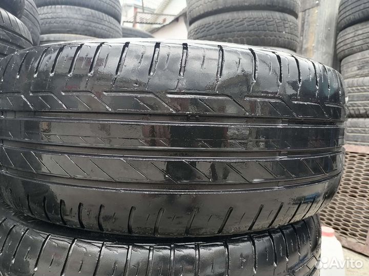 Bridgestone Turanza T001 225/45 R19