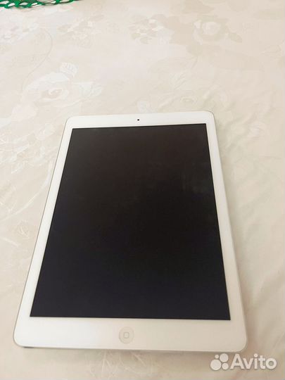 iPad air 2013 64гб Wi-Fi Cellular