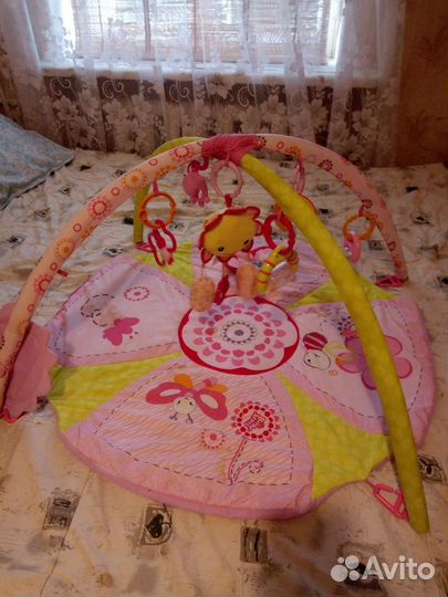 Развивающий коврик