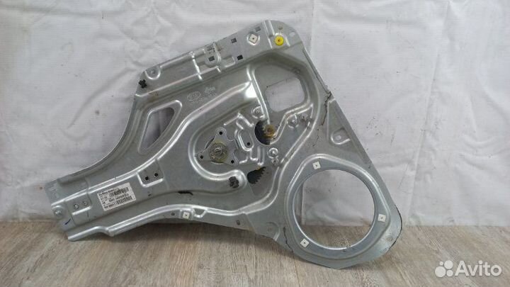 Стеклоподъемник задний левый Kia Sportage 2 2 2010