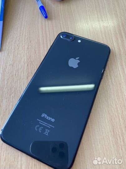 iPhone 8 Plus, 64 ГБ