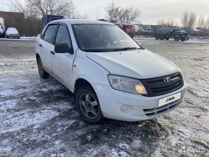 LADA Granta 1.6 МТ, 2013, 241 000 км