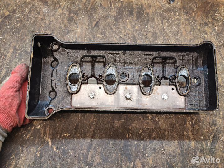 Cbr929rr клапанная крышка